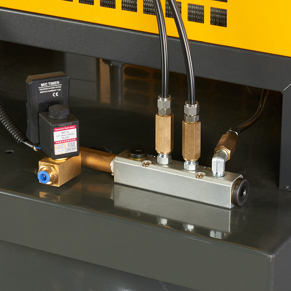 Винтовой компрессор ET-Compressors SL 11-10-410 ES (IP55) с ресивером и осушителем Винтовой компрессор ET-Compressors SL 11-10-410 ES (IP55) с ресивером и осушителем